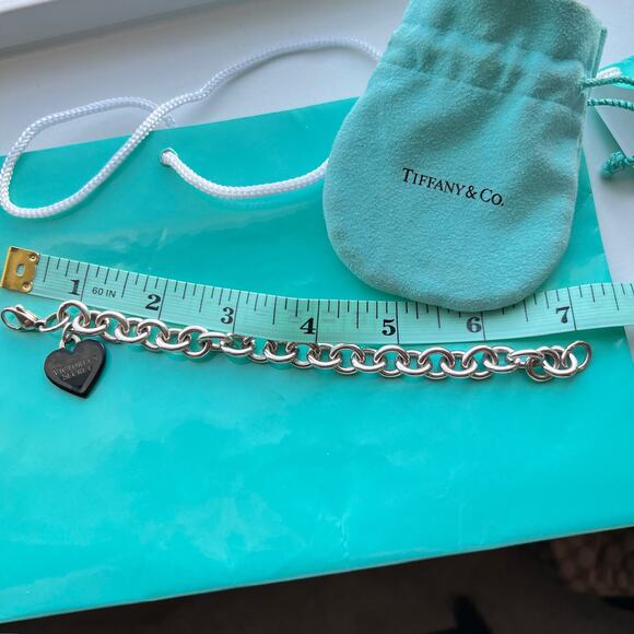 Rare 7” Tiffany & Co. Victoria’s Secret Black Heart Charm w/ Chain Link Bracelet - Picture 11 of 12